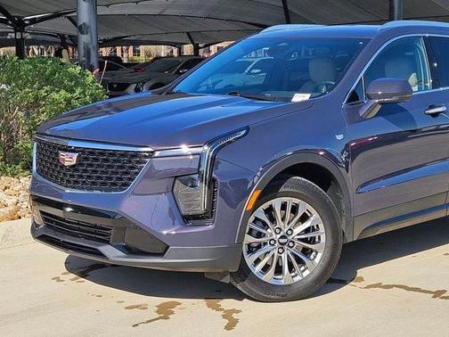 Midnight Sky Metallic 2025 Cadillac XT4 Premium Luxury