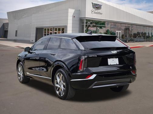 Black Raven 2026 Cadillac OPTIQ Luxury
