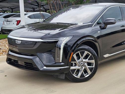 Black Raven 2026 Cadillac OPTIQ Luxury