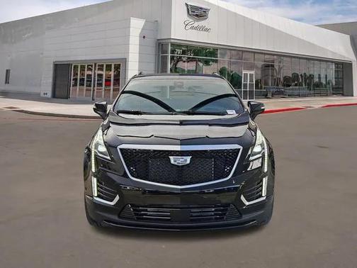 2026 Cadillac XT5 Sport