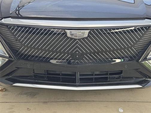 Stellar Black Metallic 2024 Cadillac LYRIQ Luxury