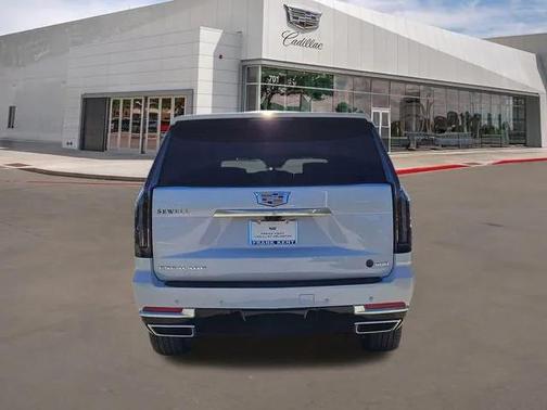2026 Cadillac Escalade ESV Luxury