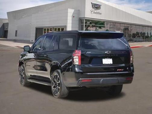 2021 Chevrolet Suburban RST