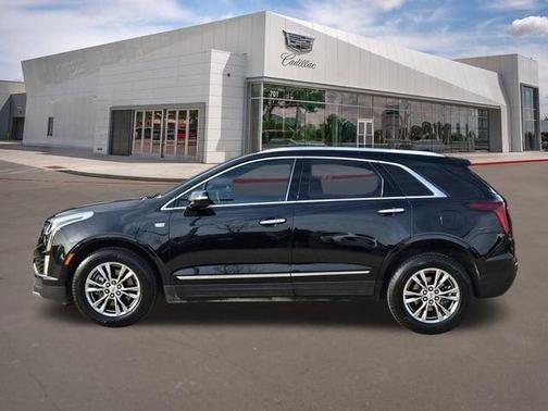 Stellar Black Metallic 2020 Cadillac XT5 Premium Luxury