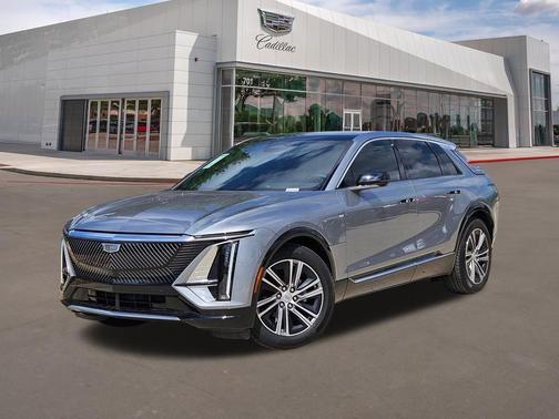 Argent Silver Metallic 2026 Cadillac LYRIQ Luxury