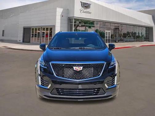 2025 Cadillac XT5 Sport