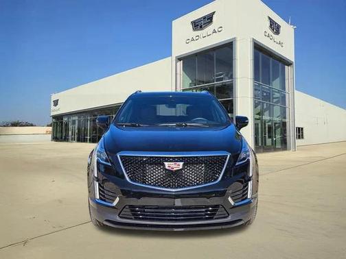 2025 Cadillac XT5 Sport