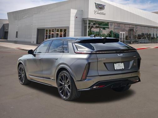 Magnus Metal Frost 2026 Cadillac LYRIQ V Premium