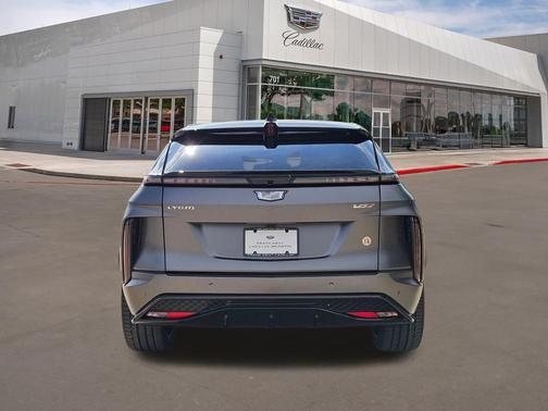 Magnus Metal Frost 2026 Cadillac LYRIQ V Premium