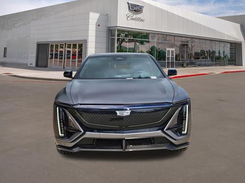 Magnus Metal Frost 2026 Cadillac LYRIQ V Premium