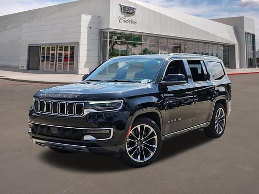 Diamond Black Crystal Pearlcoat 2022 Jeep Wagoneer Series III 4x4