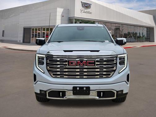 Glacier White Tricoat 2026 GMC Sierra 1500 Denali