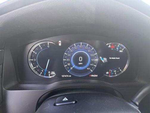 Crystal White Tricoat 2016 Cadillac Escalade Luxury