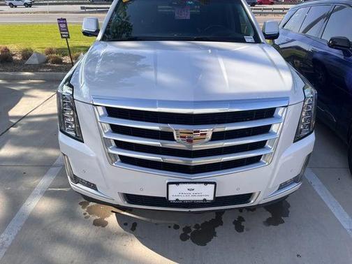 Crystal White Tricoat 2016 Cadillac Escalade Luxury