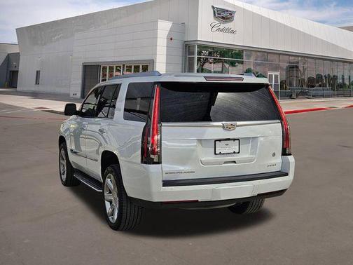 2016 Cadillac Escalade Luxury