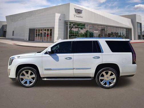 Crystal White Tricoat 2016 Cadillac Escalade Luxury