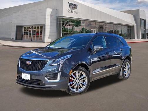 Wilder Metallic 2022 Cadillac XT5 Sport