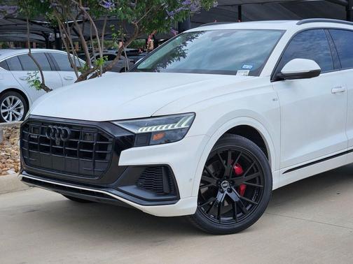 Glacier White Metallic 2021 Audi Q8 55 Premium Plus