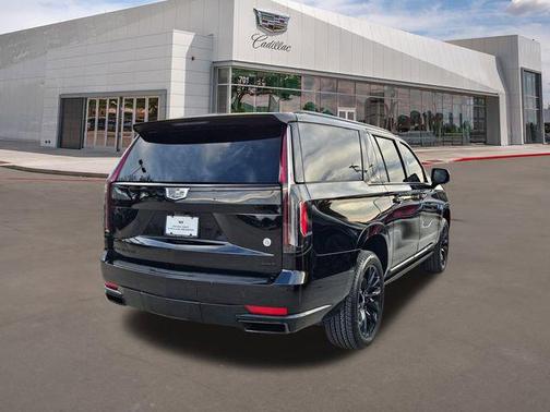 2024 Cadillac Escalade ESV Sport Platinum