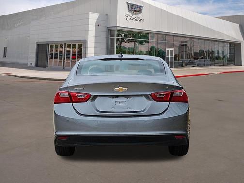 Sterling Gray Metallic 2025 Chevrolet Malibu FWD 1LT