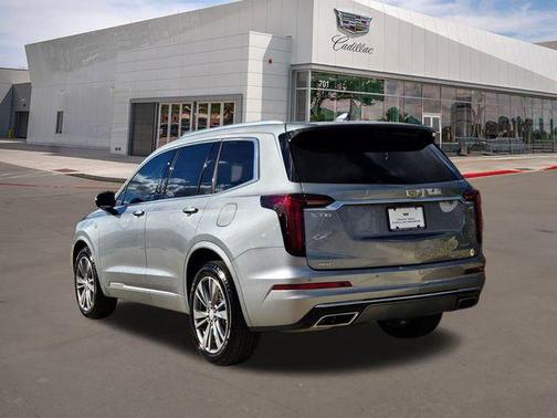 2025 Cadillac XT6 Premium Luxury AWD