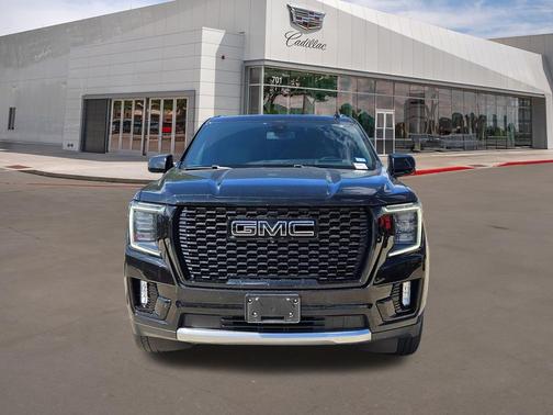 Onyx Black 2022 GMC Yukon Denali