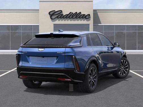2025 Cadillac LYRIQ Sport