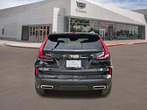 Stellar Black Metallic 2025 Cadillac XT4 Premium Luxury