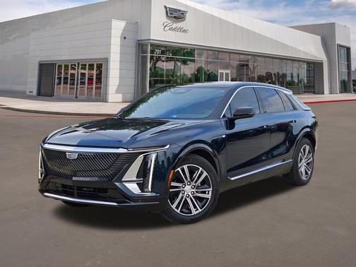 Emerald Lake Metallic 2025 Cadillac LYRIQ Luxury