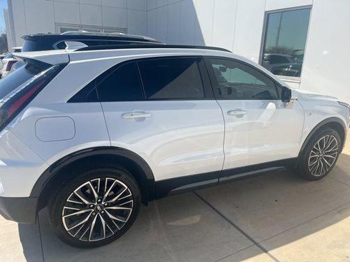 2025 Cadillac XT4 Sport