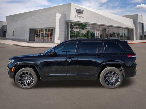 2025 Jeep Grand Cherokee Summit