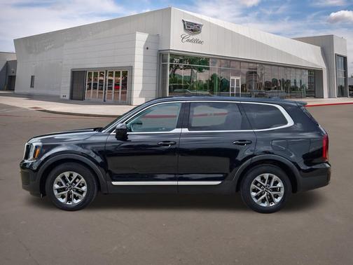 Ebony Black 2023 Kia Telluride LX