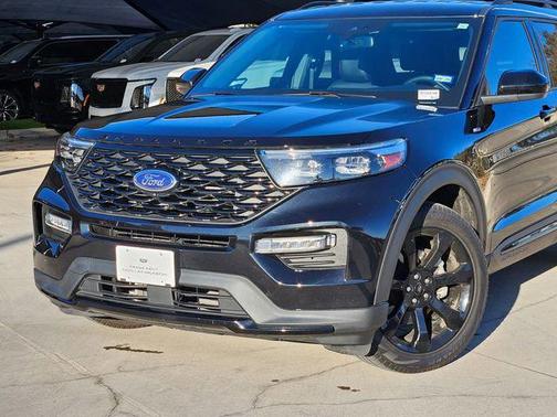 2024 Ford Explorer ST-Line