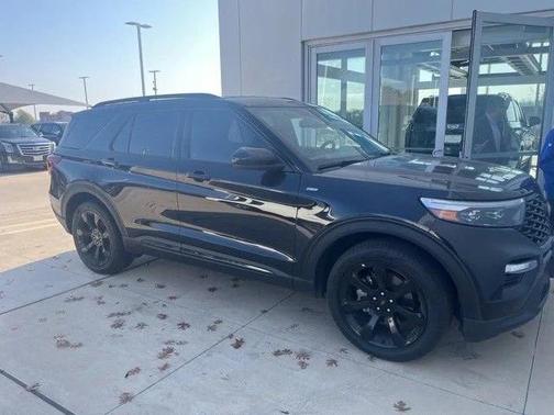 2024 Ford Explorer ST-Line