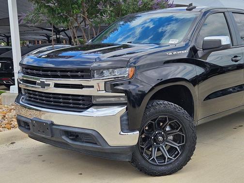 Black 2020 Chevrolet Silverado 1500 LT