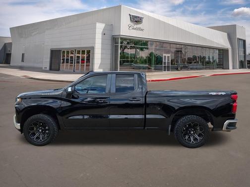 Black 2020 Chevrolet Silverado 1500 LT