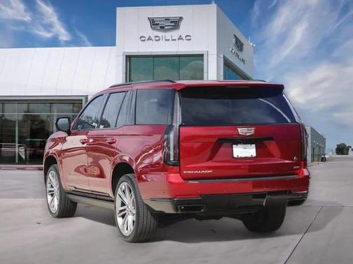 2025 Cadillac Escalade Sport Platinum