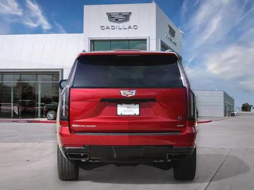 2025 Cadillac Escalade Sport Platinum