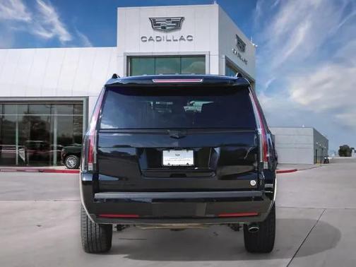 2018 Cadillac Escalade Platinum