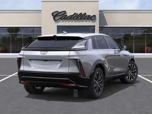 2025 Cadillac LYRIQ Sport