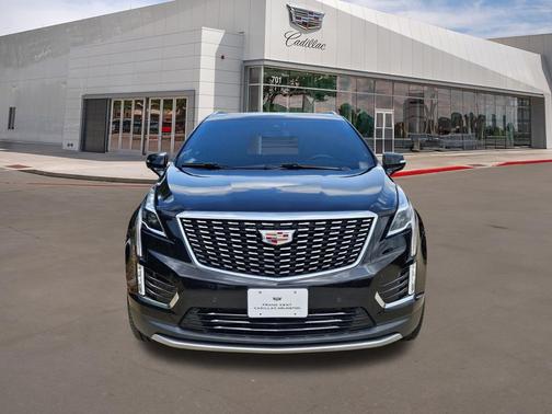 Stellar Black Metallic 2024 Cadillac XT5 Premium Luxury