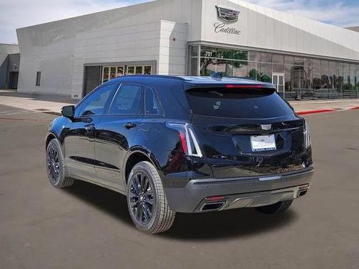 2026 Cadillac XT5 Sport