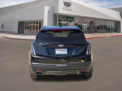 2026 Cadillac XT5 Sport