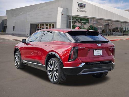 2026 Cadillac OPTIQ Premium Luxury