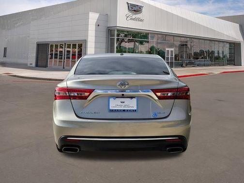 2017 Toyota Avalon XLE Premium