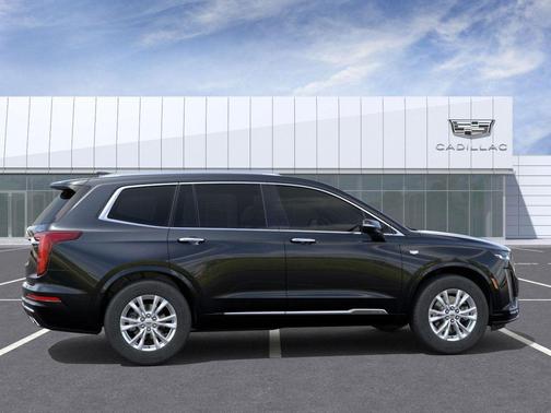 2025 Cadillac XT6 Luxury FWD