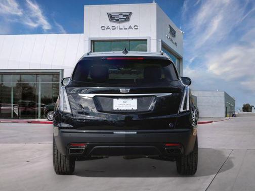 2025 Cadillac XT5 Sport