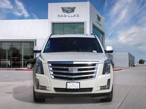 2015 Cadillac Escalade Luxury