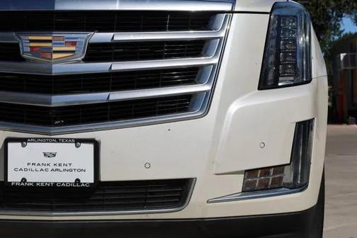 2015 Cadillac Escalade Luxury