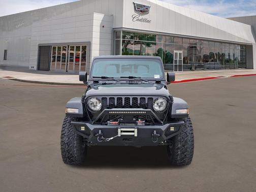 Black Clearcoat 2020 Jeep Gladiator Sport S